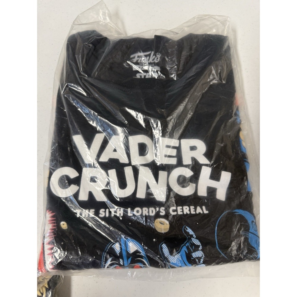 Dearth Vader Crunch Men's Cereal T-Shirt Star Wars Small New In Package